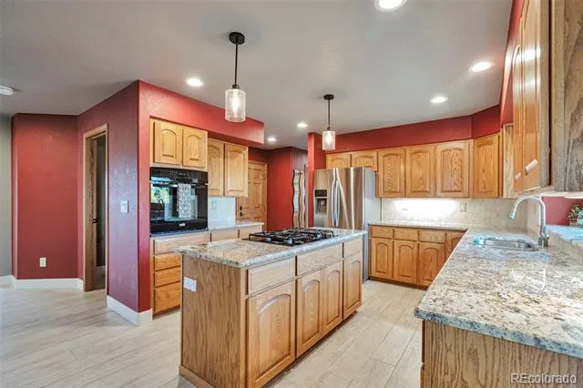 6577 Algonquin Drive Loveland, CO 80534