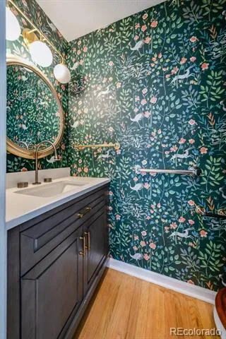 5629 S Greenwood Street Littleton, CO 80120