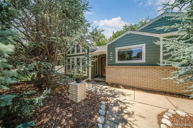 5629 S Greenwood Street Littleton, CO 80120