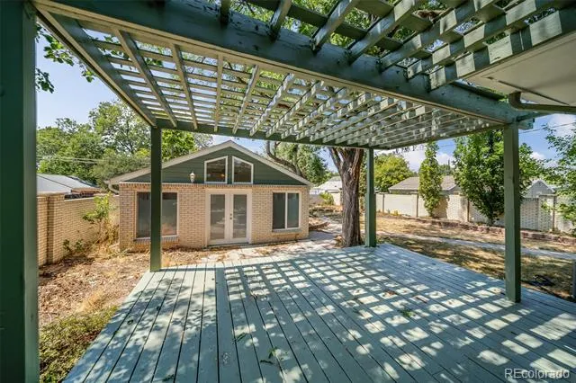 5629 S Greenwood Street Littleton, CO 80120