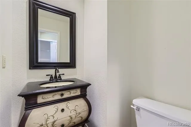 6550 Ashburn Lane Highlands Ranch, CO 80130