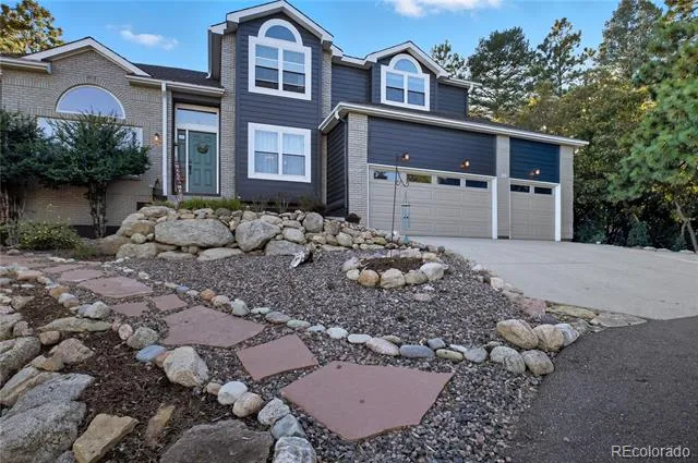35 Ravenglass Way Colorado Springs, CO 80906