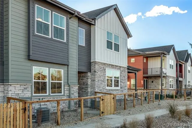 2877 E 103rd Drive Thornton, CO 80229
