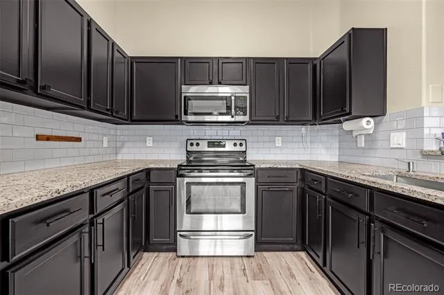 3670 Strawberry Field Grove Colorado Springs, CO 80906