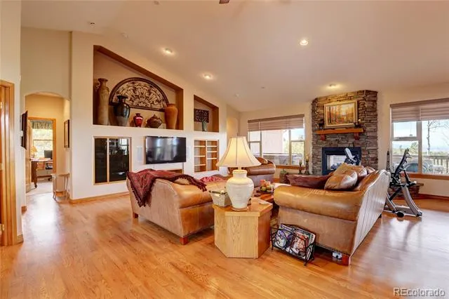 2941 Castle Butte Drive Castle Rock, CO 80109