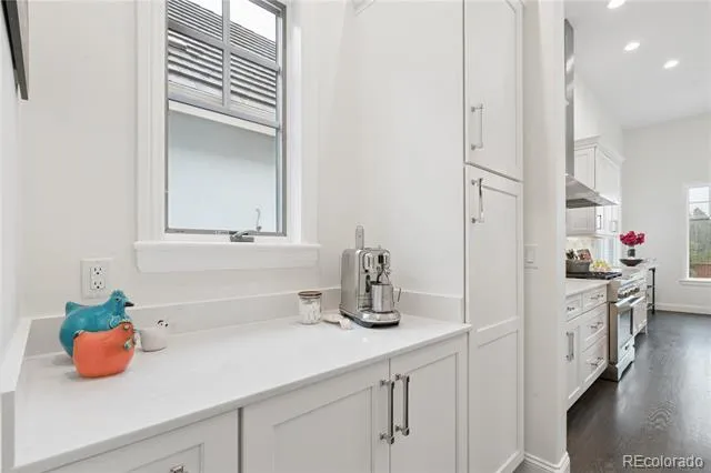 12 Sommerset Circle Greenwood Village, CO 80111