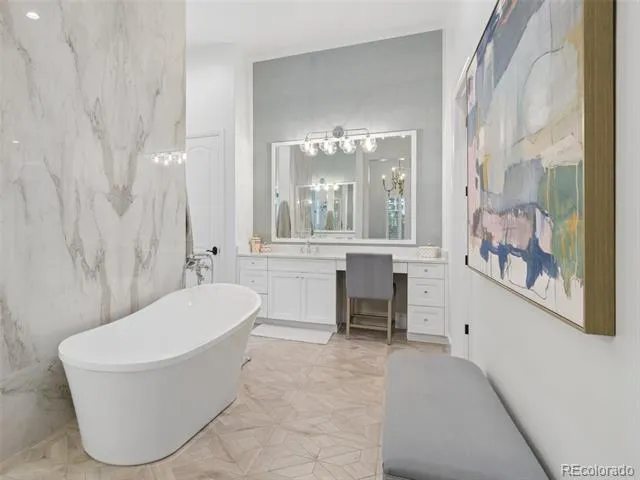 12 Sommerset Circle Greenwood Village, CO 80111