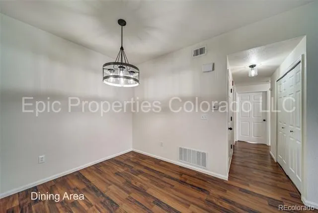 911 S Zeno Way #104 Aurora, CO 80017