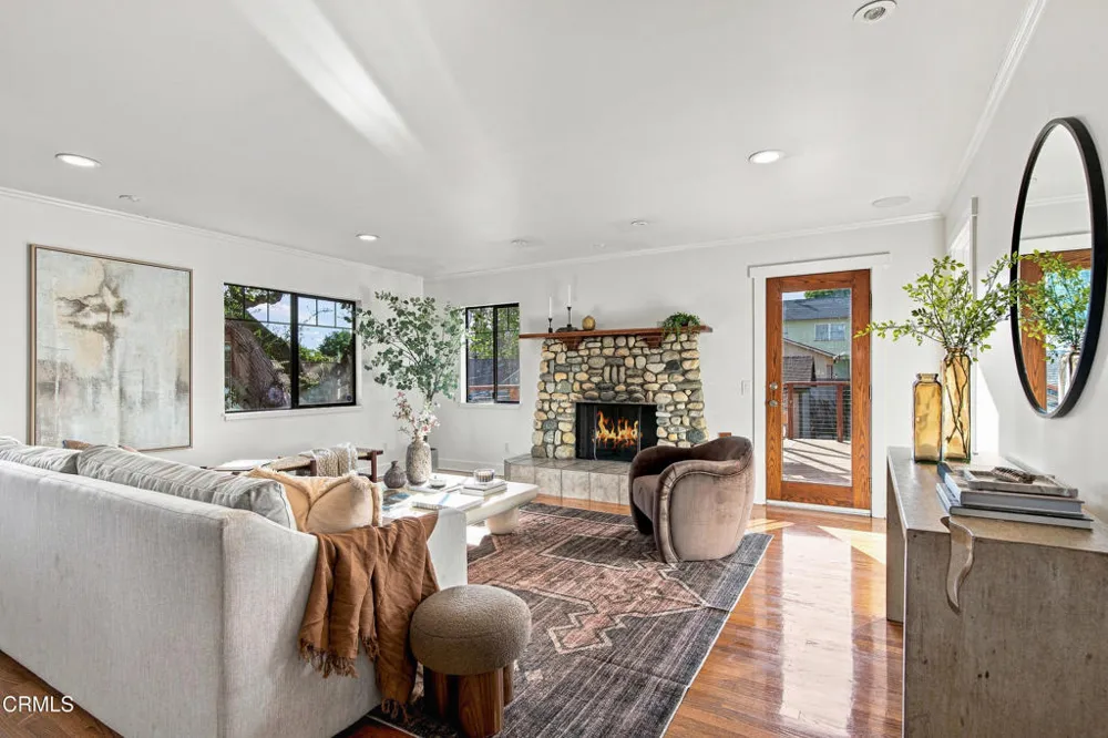 245 Valle Vista Avenue Monrovia, CA 91016