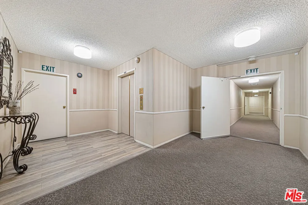 10650 Holman Avenue #308 Los Angeles, CA 90024