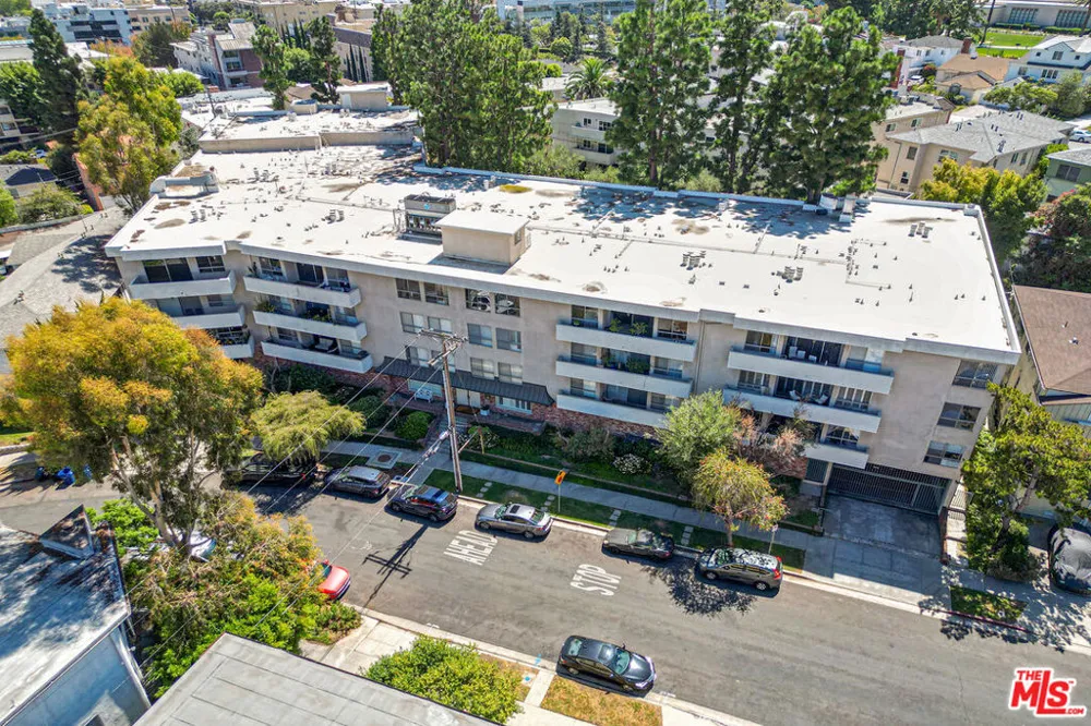 10650 Holman Avenue #308 Los Angeles, CA 90024