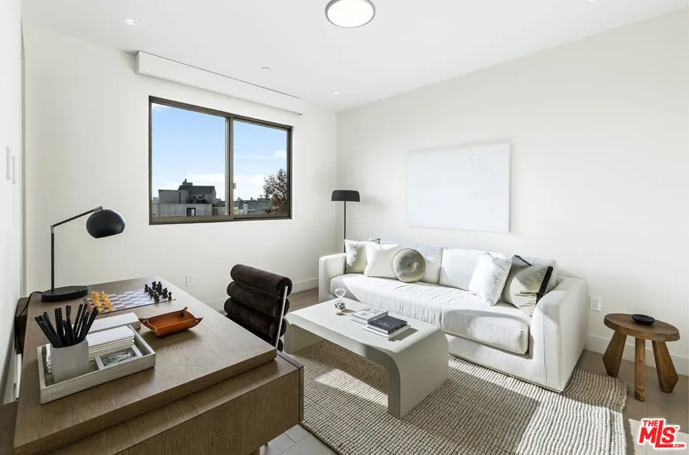 1644 Malcolm Avenue #420 Los Angeles, CA 90025