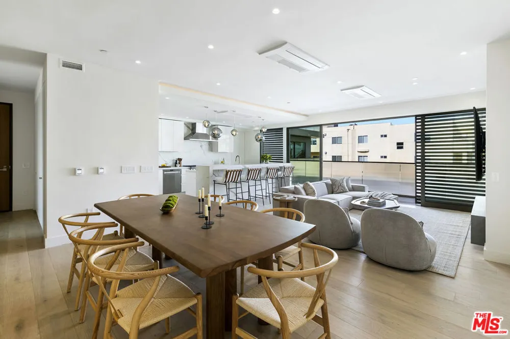 1644 Malcolm Avenue #420 Los Angeles, CA 90025