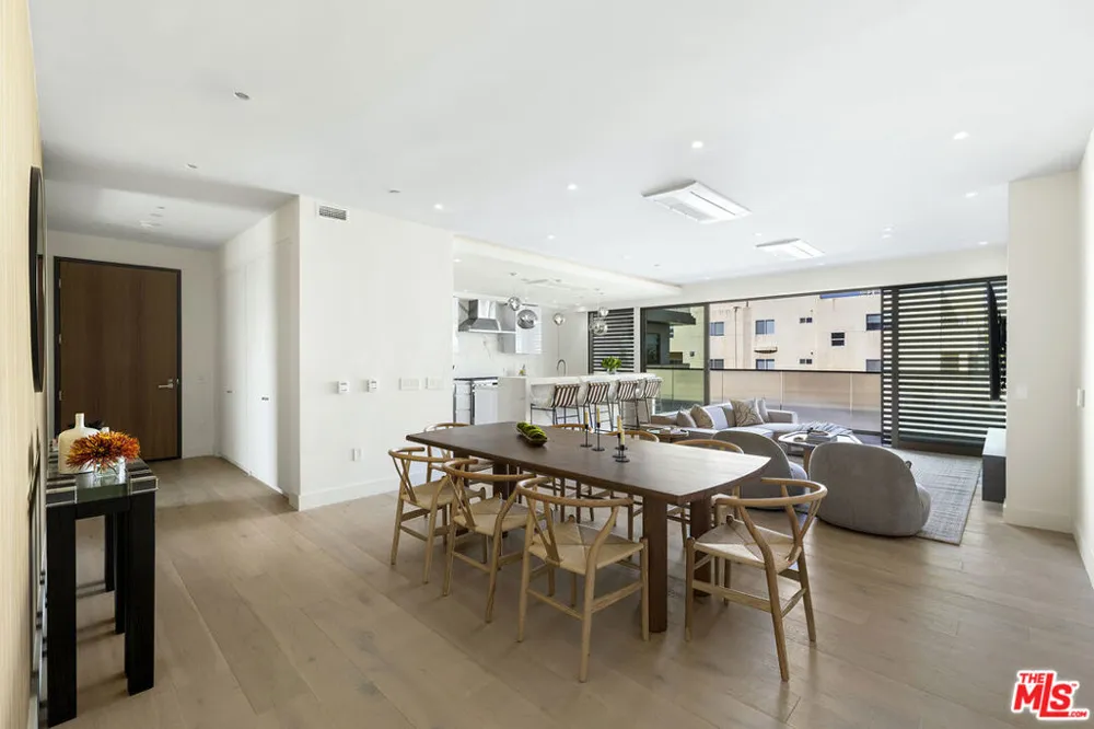 1644 Malcolm Avenue #420 Los Angeles, CA 90025