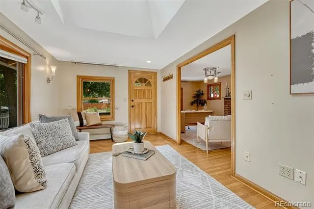 423 Custer Avenue Colorado Springs, CO 80903
