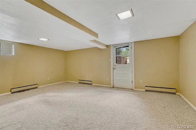 423 Custer Avenue Colorado Springs, CO 80903