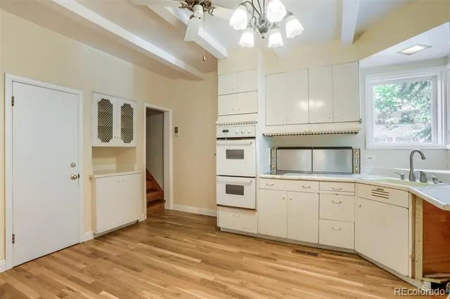 684 Downing Street Denver, CO 80218