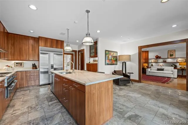8414 Firethorn Court Niwot, CO 80503