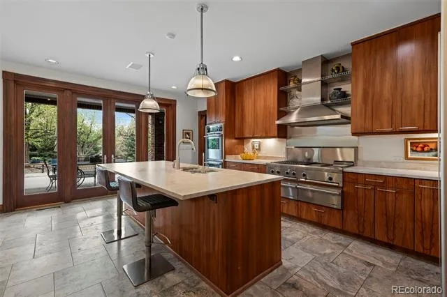 8414 Firethorn Court Niwot, CO 80503