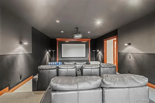 8414 Firethorn Court Niwot, CO 80503