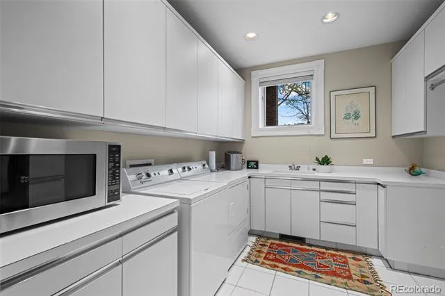 8414 Firethorn Court Niwot, CO 80503