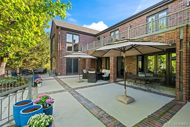 8414 Firethorn Court Niwot, CO 80503