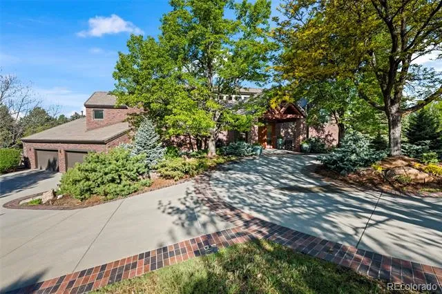 8414 Firethorn Court Niwot, CO 80503