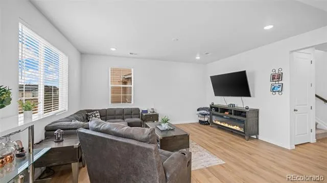 24770 E 39th Avenue Aurora, CO 80019