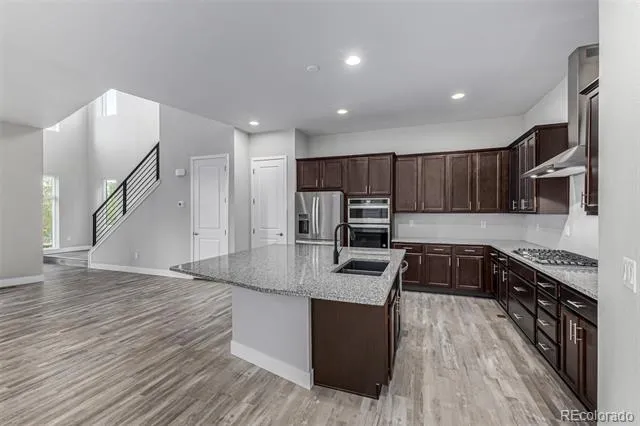 6034 Nepal Street Aurora, CO 80019