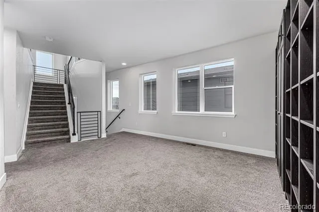 6034 Nepal Street Aurora, CO 80019