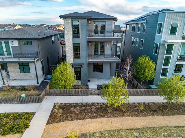 6034 Nepal Street Aurora, CO 80019
