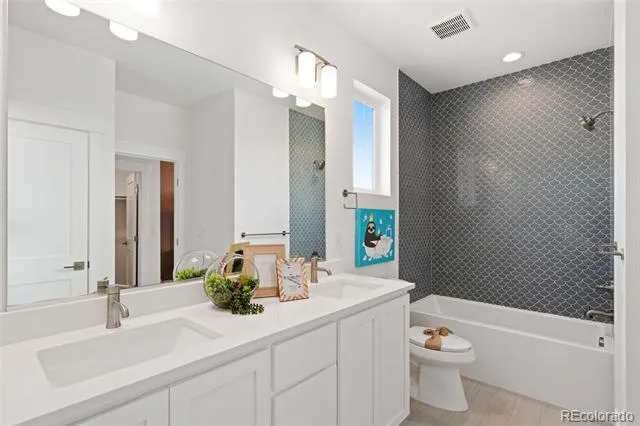 3691 Buchanan Court Aurora, CO 80019