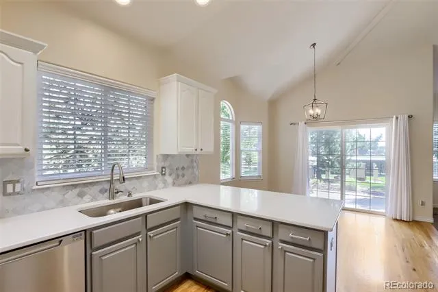 2054 Falcon Drive Longmont, CO 80503