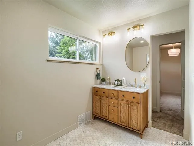 3699 Grape Street Denver, CO 80207