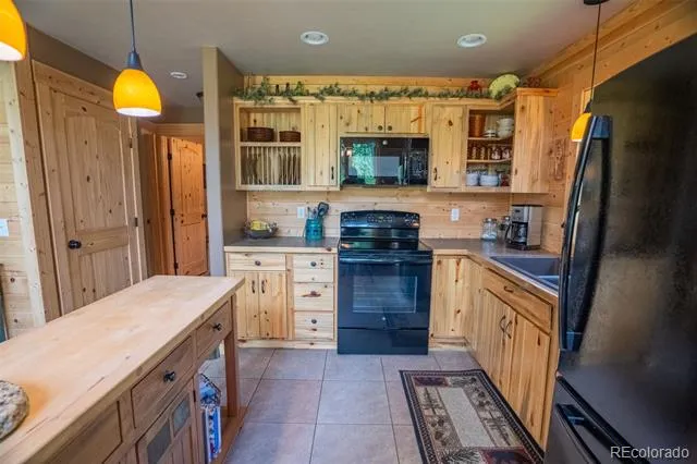 25879 County Road 162e Nathrop, CO 81236