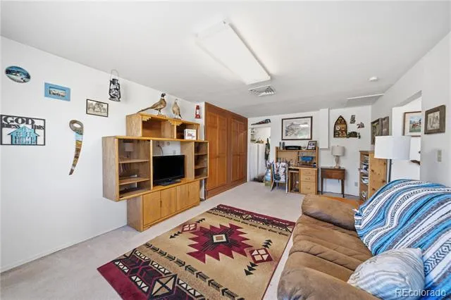 67277 Las Vegas Drive Montrose, CO 81401