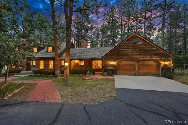 6850 Perry Park Boulevard Larkspur, CO 80118