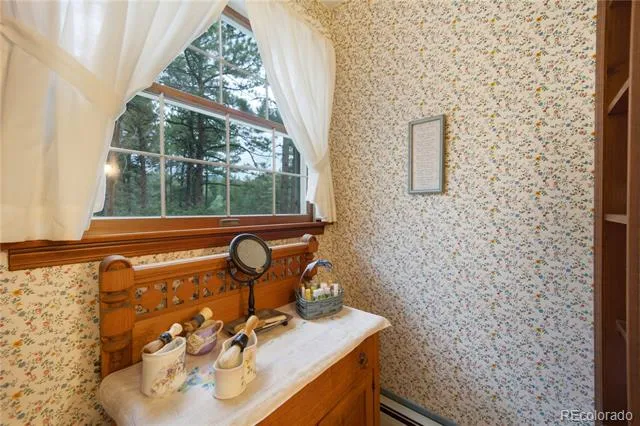 6850 Perry Park Boulevard Larkspur, CO 80118