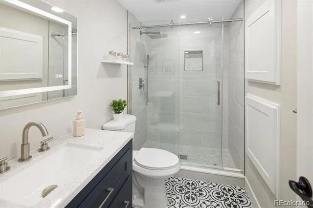 7301 E Jarvis Place Denver, CO 80237