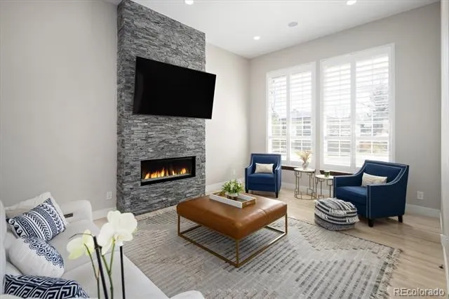 7301 E Jarvis Place Denver, CO 80237