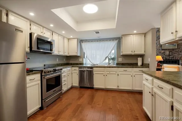 12502 E Evans Circle #F Aurora, CO 80014