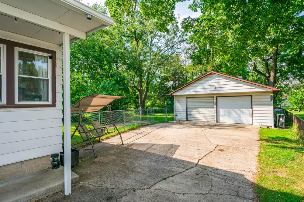 92 Kellogg Street Battle Creek, MI 49037