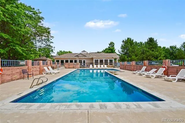 1601 Great Western Drive #Q4 Longmont, CO 80501