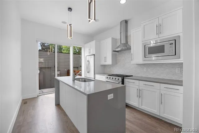 1867 S High Street Denver, CO 80210