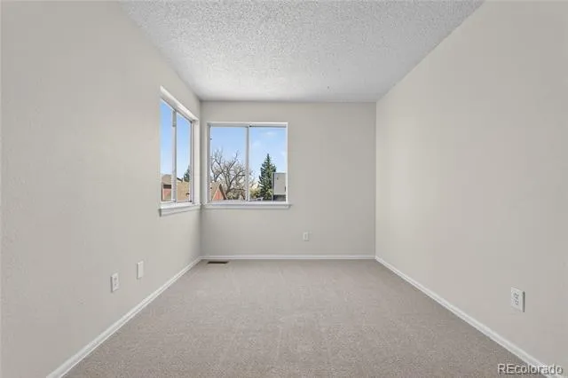 5066 S Genoa Street Centennial, CO 80015