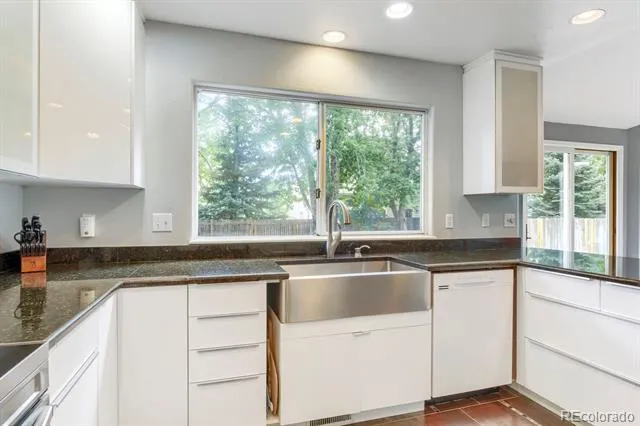 7324 S Robb Street Littleton, CO 80127