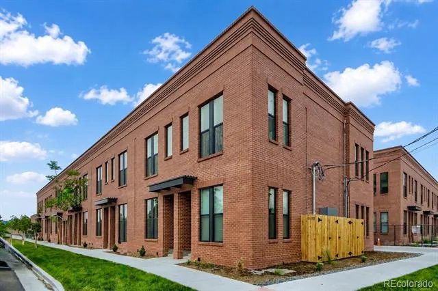 3314 Curtis Street Denver, CO 80205