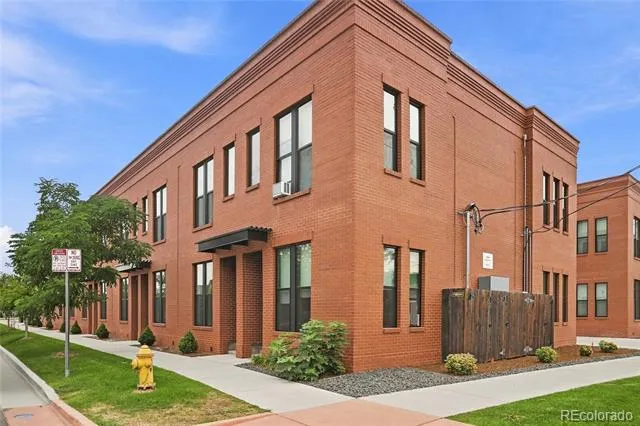 3314 Curtis Street Denver, CO 80205
