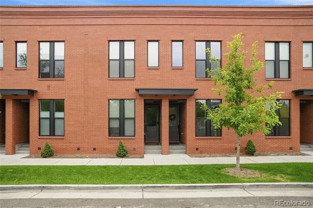 3314 Curtis Street Denver, CO 80205