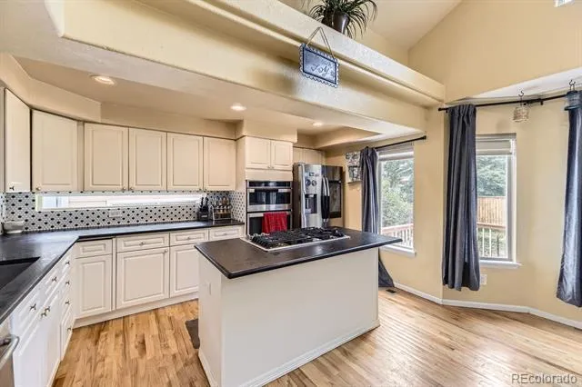 5329 Morning Glory Place Highlands Ranch, CO 80130
